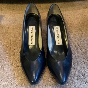 Women’s Evan Picone heels